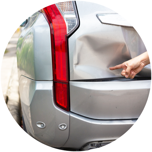 バック中にリアバンパーを電柱にぶつけてしまった